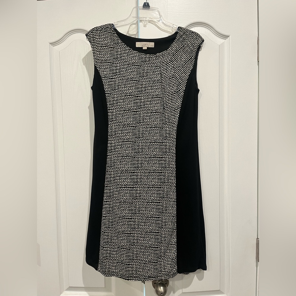 Women’s LOFT dress. Size MP. Worn once.